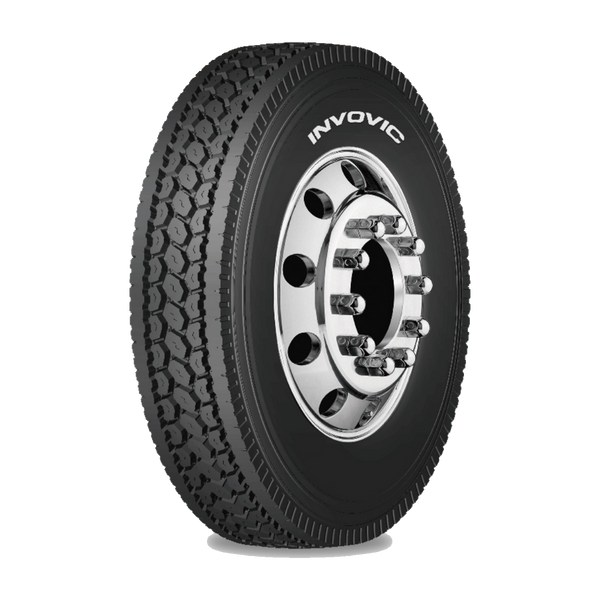 Invovic FM750 open-shoulder drive tire with hexagonal blocks — official Invovic catalog render